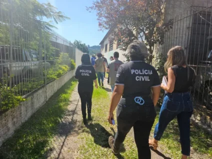 Imagem da operação em Porto Alegre. Foto: Polícia Civil/Divulgação 
