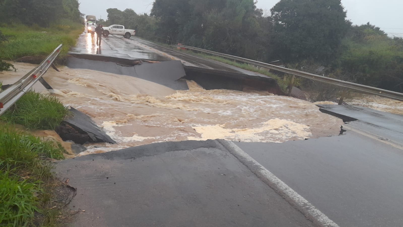 BR-290, km 132, em Eldorado do Sul - Foto: PRF/Divulgação