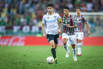 Lance entre Grêmio e Fluminense no Maracanã. Foto: Lucas Uebel/Grêmio 