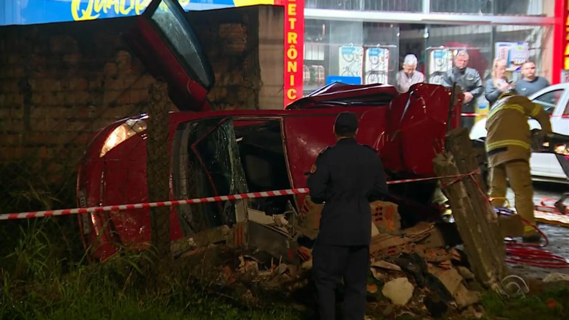 Cinco pessoas morrem após acidente na BR-040, altura do km 662, em  Carandaí, Região Leste de Minas – Noticias R7, image size:1920x1081