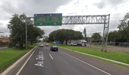 Trecho da BR-116 na saída de Porto Alegre pelo Aeroporto