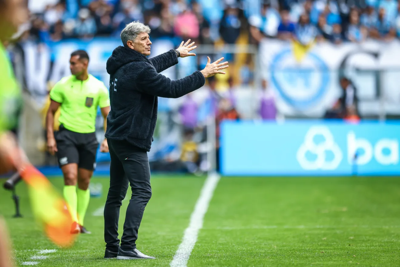 Renato Gaúcho durante o jogo entre Grêmio e Atlético Mineiro na Arena. Foto: Lucas Uebel/Grêmio 