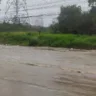 Imagem produzida pela PRF de um trecho alagado da BR-116 em Canoas, na Região Metropolitana. Céu está fechado e a chuva prossegue