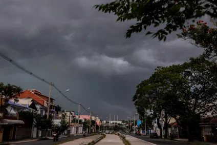 Temporal atinge Porto Alegre