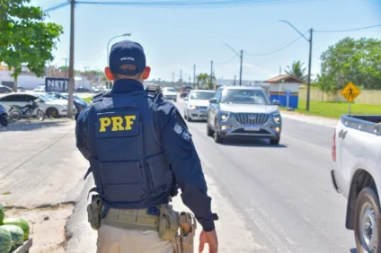 Em todo Brasil, policiais vão priorizar a fluidez do trânsito nas rodovias e o ir e vir dos eleitores - Foto: PRF/Divulgação