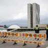 Esplanada dos Ministérios fechada após ataque em Brasília.