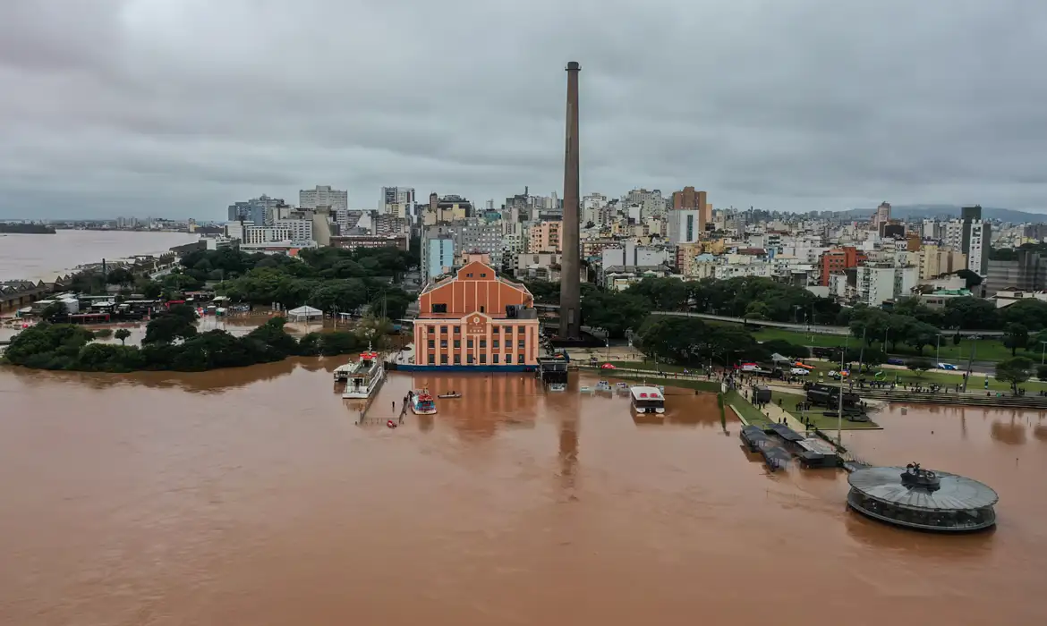 Por se tratar de crédito extraordinário, os recursos ficam de fora das regras do arcabouço fiscal - Foto: Gilvan Rocha / Agência Brasil