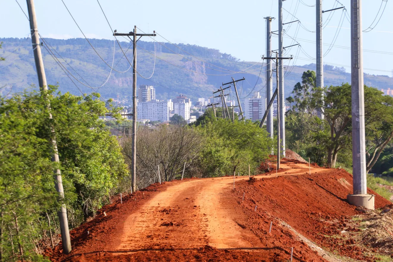 Término da elevação da altura do dique Sarandi - Foto: Luciano Lanes / DMAE