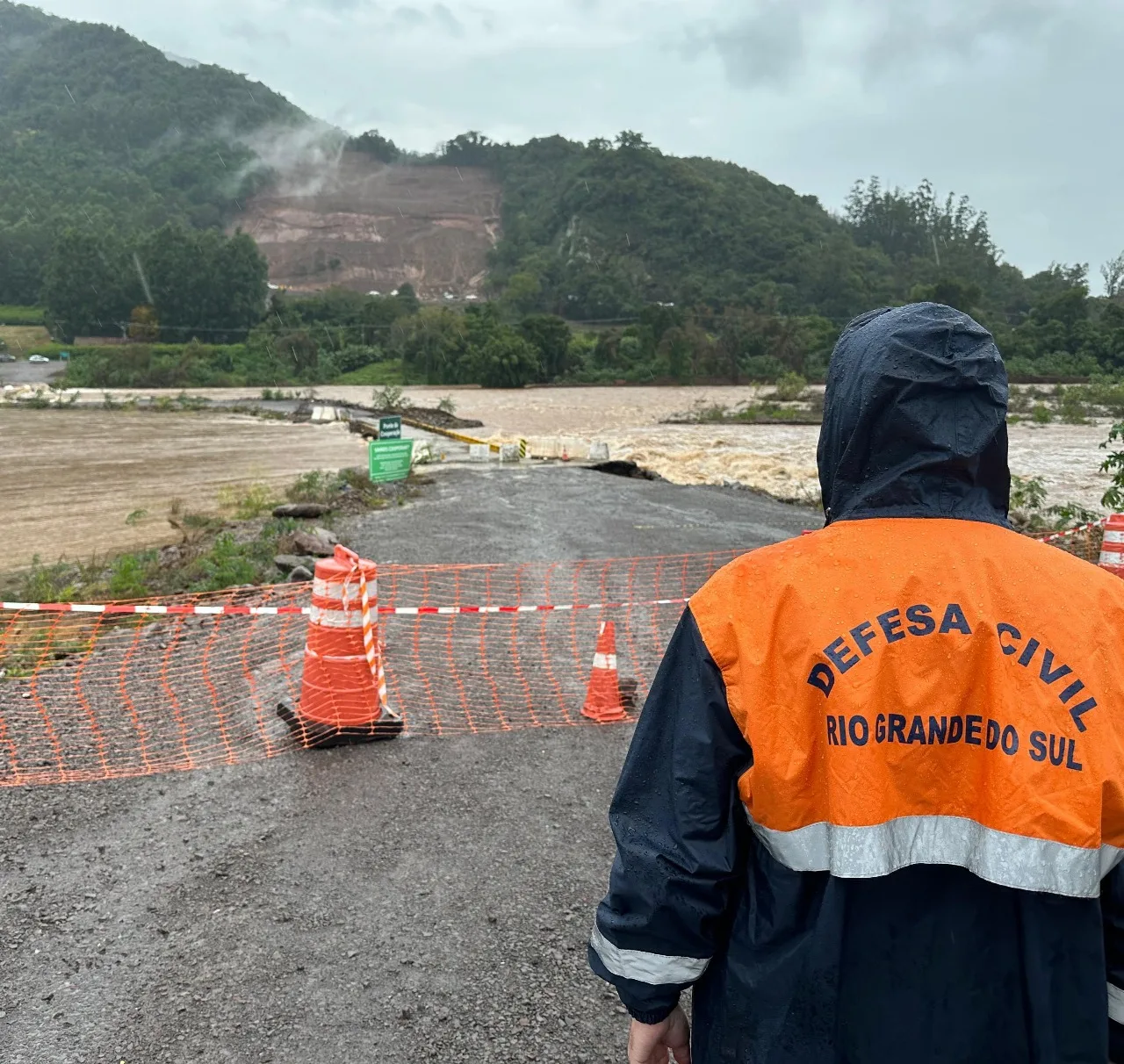 No total, 68 municípios registraram danos e há a confirmação de dois óbitos e um desaparecimento. Foto: Divulgação /  Defesa Civil
