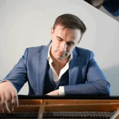 Pianista Connor Heraghty - Foto: Jim Mangles