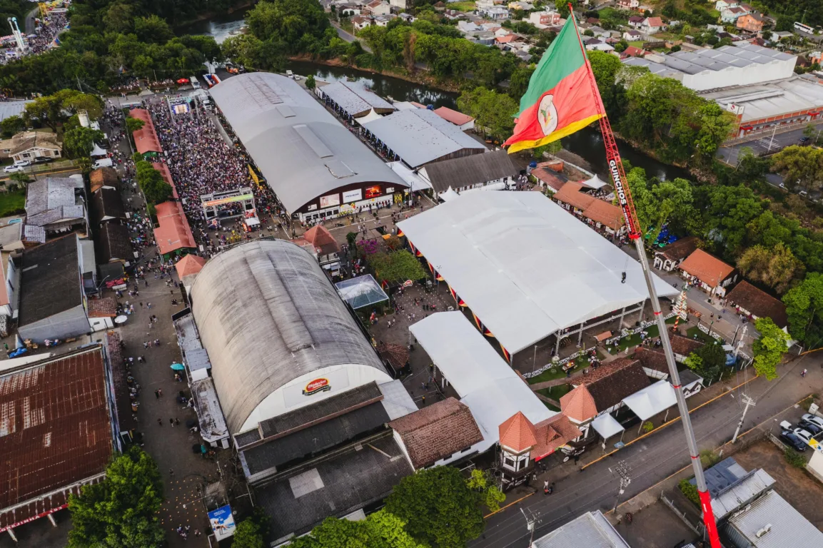 Aérea 35ª Oktoberfest de Igrejinha - Foto por Siete Audiovisual