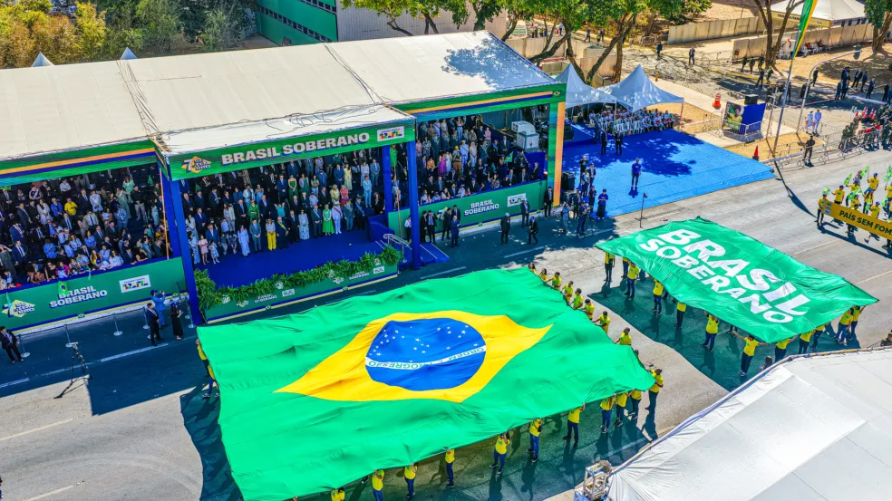 Presidente da República, Luiz Inácio Lula da Silva, durante o Desfile de 7 e Setembro, na Esplanada dos Ministérios. Crédito: Ricardo Stuckert / PR