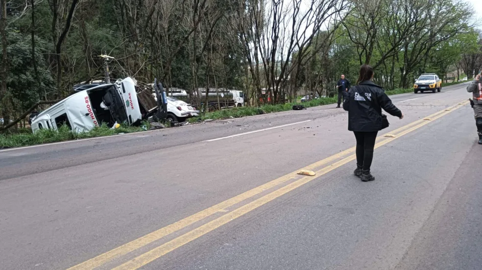 <a href="https://rduirapuru.com.br/grave-acidente-com-morte-e-registrado-na-ers-153-em-passo-fundo/">Crédito: João Victor Lopes / Rádio Uirapuru</a>