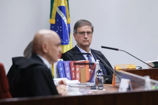 Ao fundo da imagem o PGR Paulo Gonet. Foto: Antonio Augusto/STF

