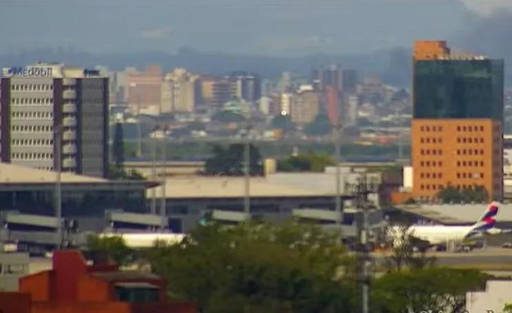 Camera Aeroporto Porto Alegre BrAmigos / Divulgação Camera Aeroporto Porto Alegre BrAmigos / Divulgação