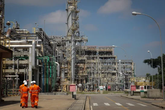 Refinaria Henrique Lage (REVAP), em São José dos Campos. Foto: Ehder de Souza / 

